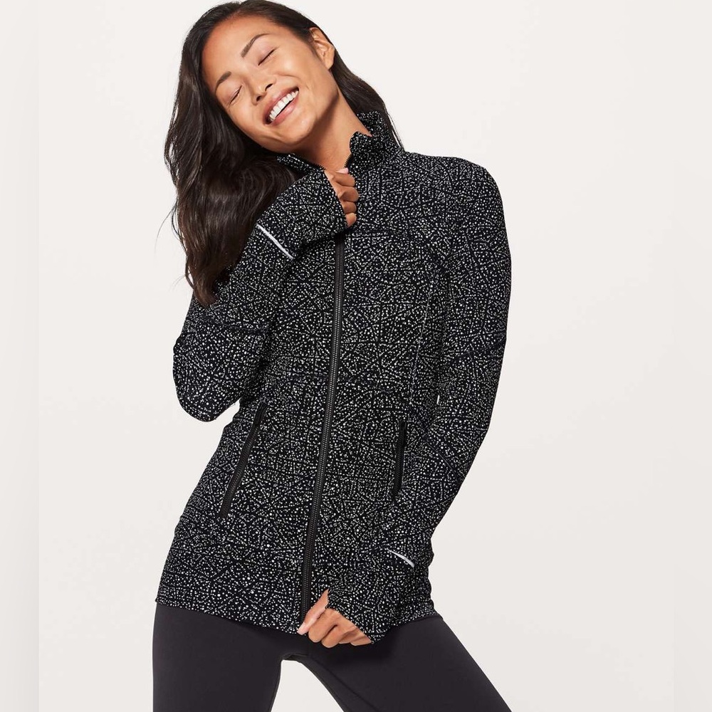 Lululemon Contour Jacket Night View White Black size 8